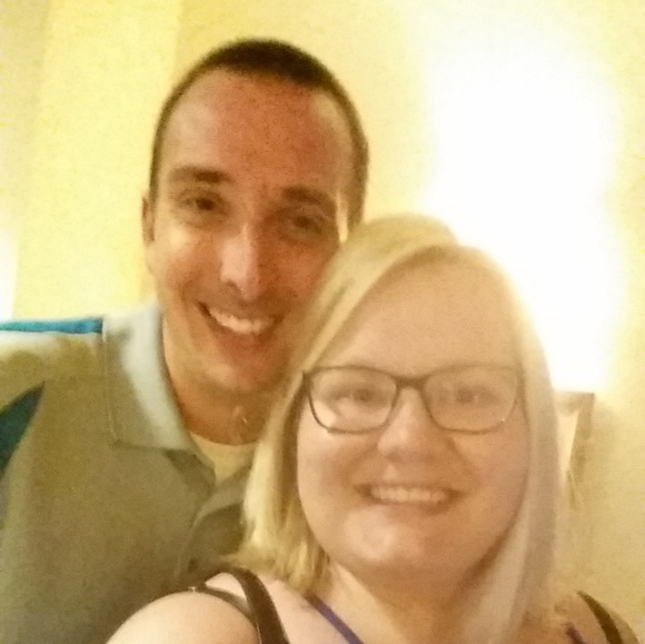 Meet your Posher, Whitney - Picture 3 of 3